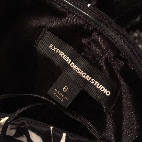 EXPRESS black white abstract strapless dress 6 - Picture 5 of 5